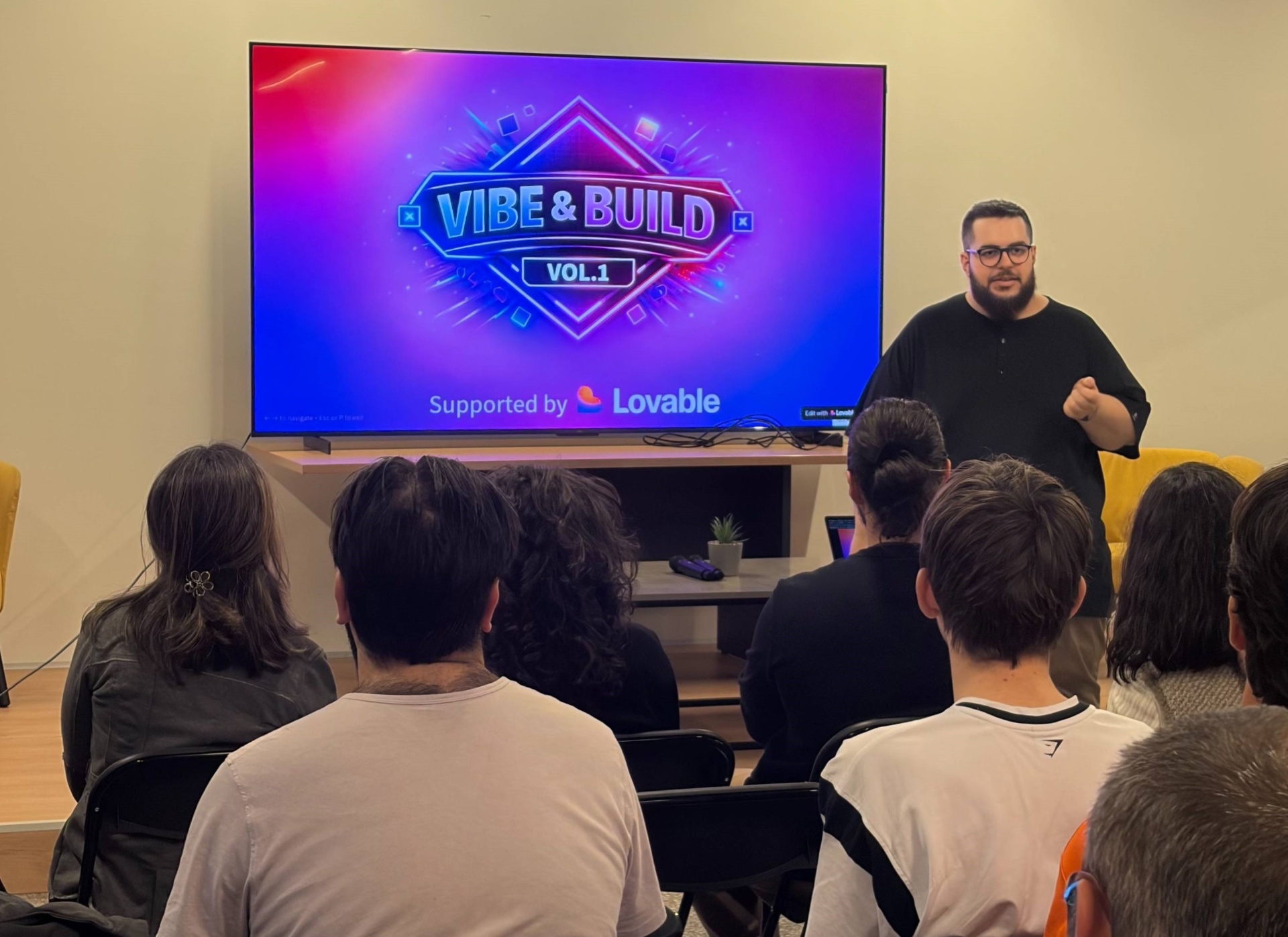 Συμμετέχοντες του Vibe & Build Vol.1